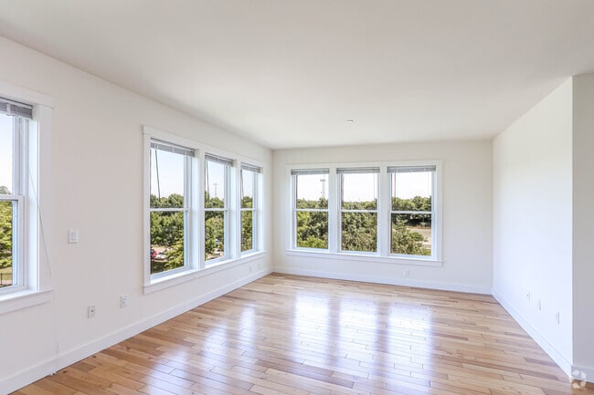 3BR, 2BA - 1175SF - Living Space - Park87 Apartments