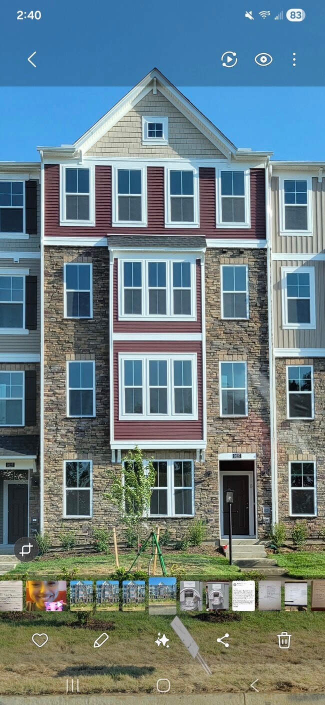 Building Photo - 9227 Magellan Pkwy Unit B