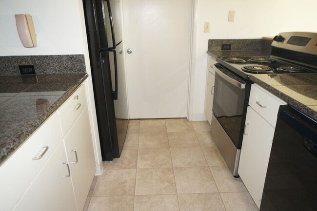 Photo - SW Portland 2 bedroom house for rent