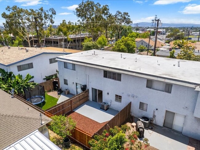 Photo - 2210 Gaviota Ave