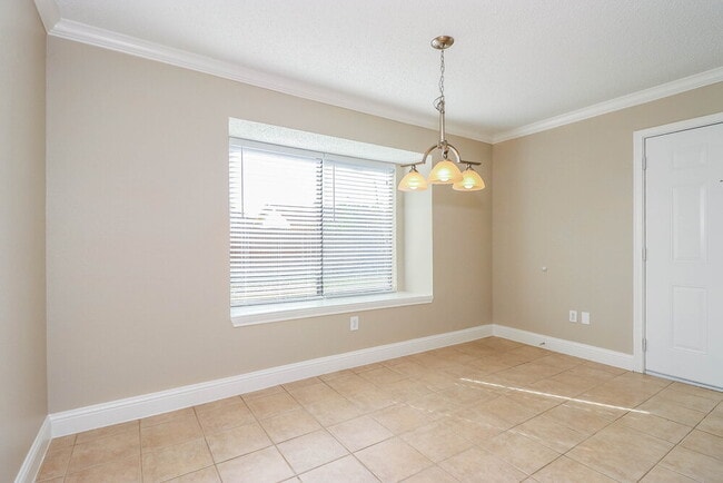 309 Chasmier Way