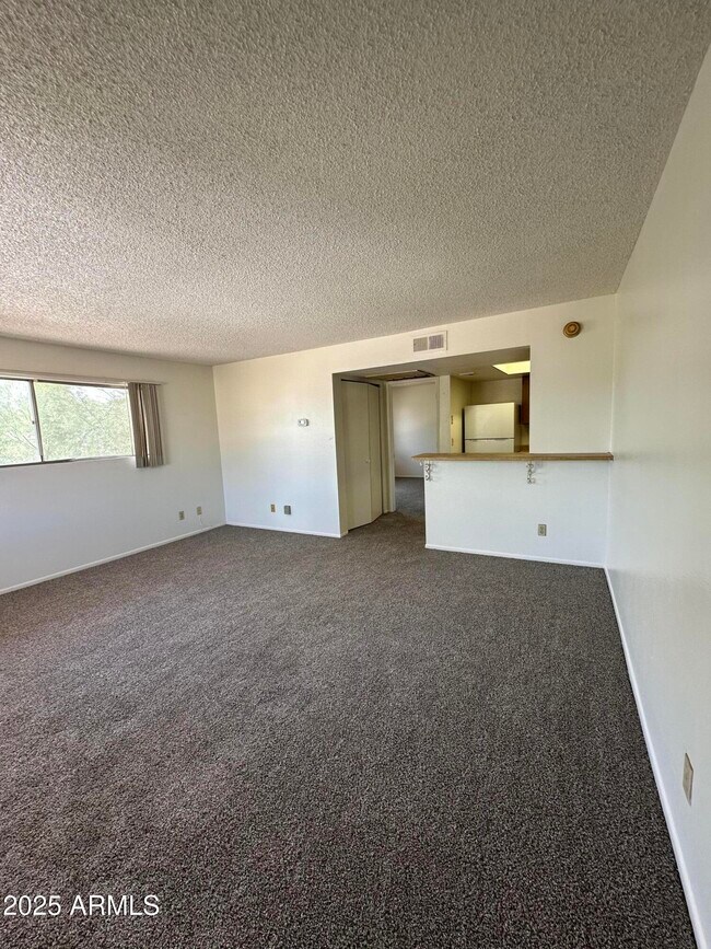 Building Photo - 700 W University Dr Unit 250 Rental