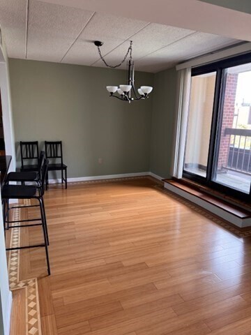 Photo - 85 Brainerd Rd Unidad 307