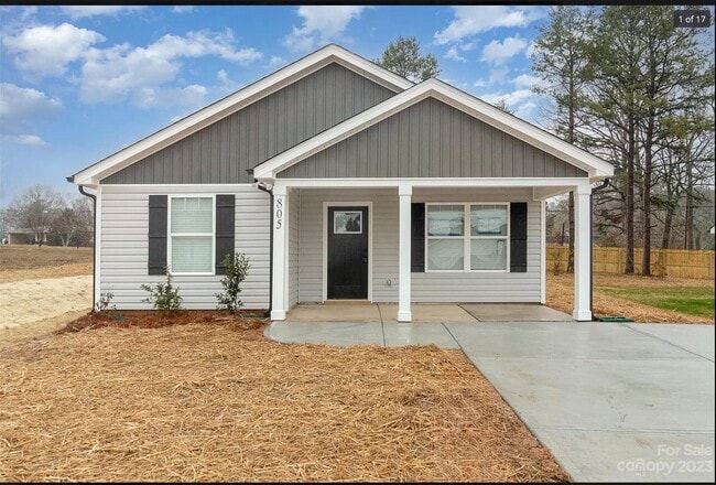 Photo - 3 Bed, 2 Bath Home in Landis NC!