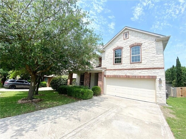 Building Photo - 2214 Conway Cove