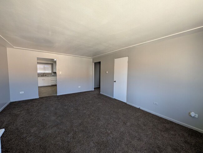 Photo - 1741 Clinton St