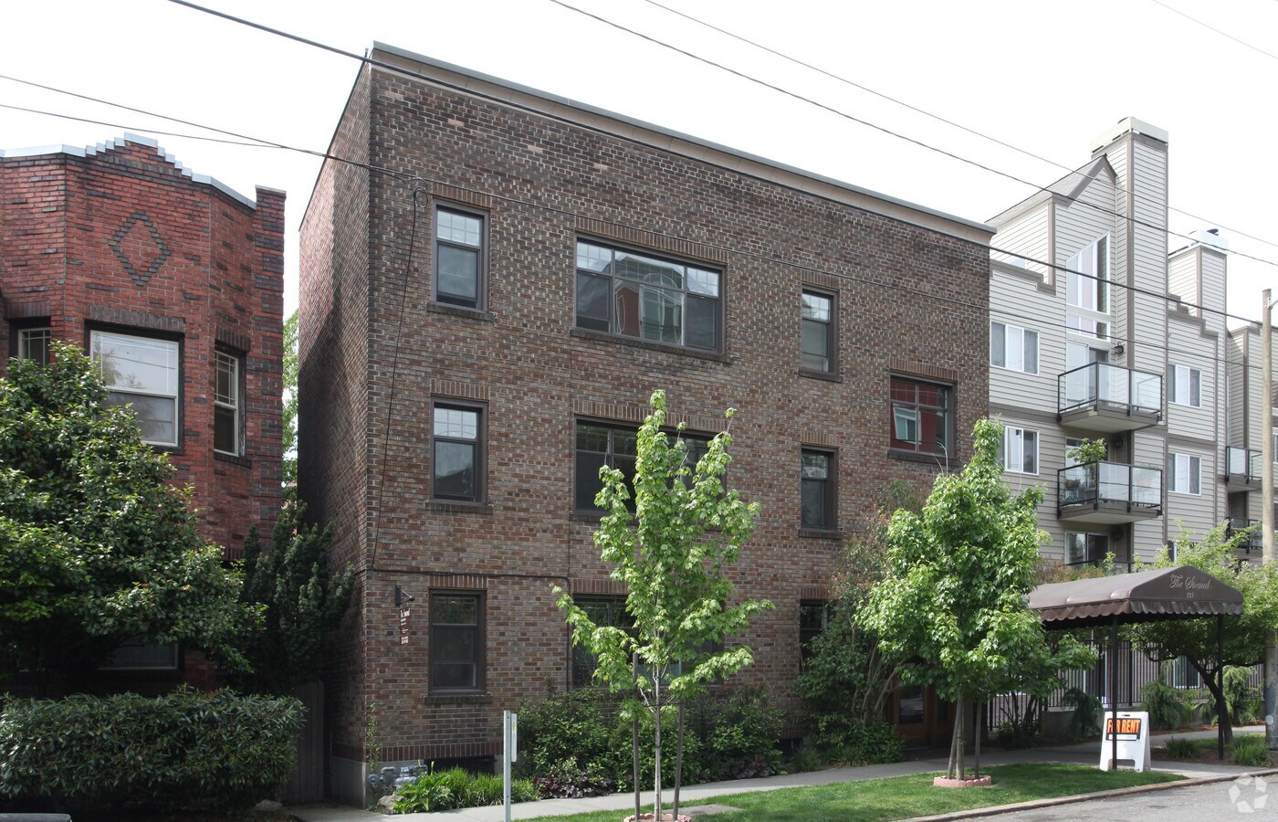Photo - The Strand Apartments