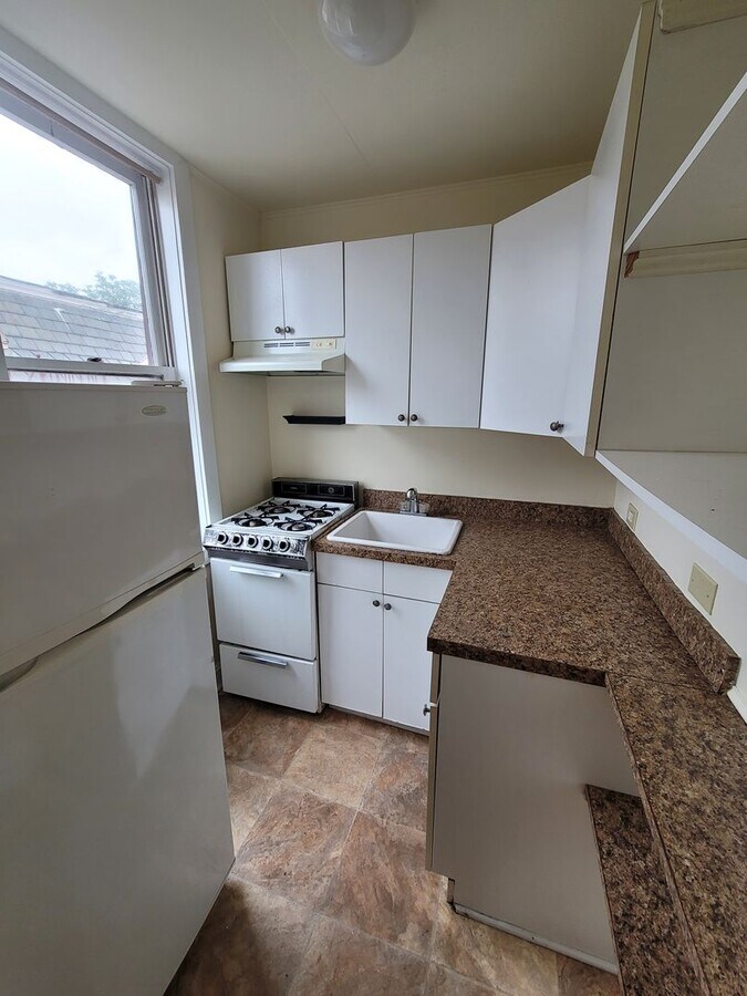 Photo - 2917 N Calvert St Apartment Unit 3F