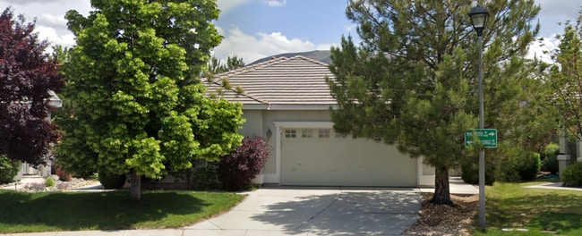 Building Photo - COMING SOON! 3 Bed, 2 Bath South Reno Home with Large Backyard