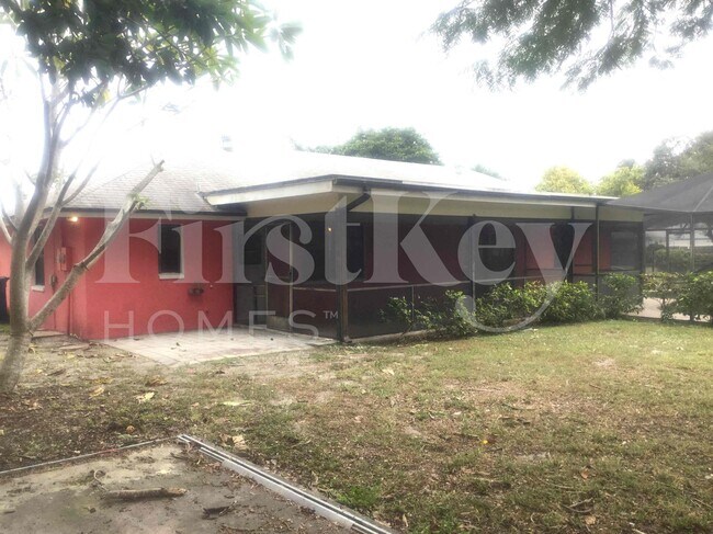 Photo - 132 Santander Ct