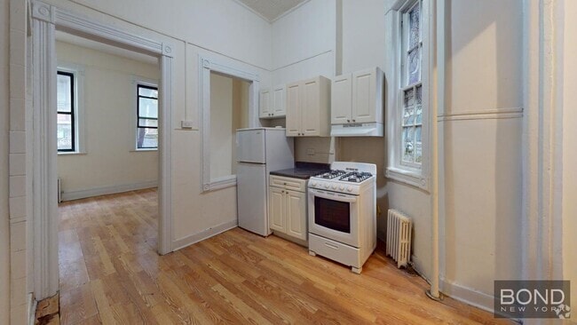 Building Photo - 165 E 87th St Unit 1RE Rental