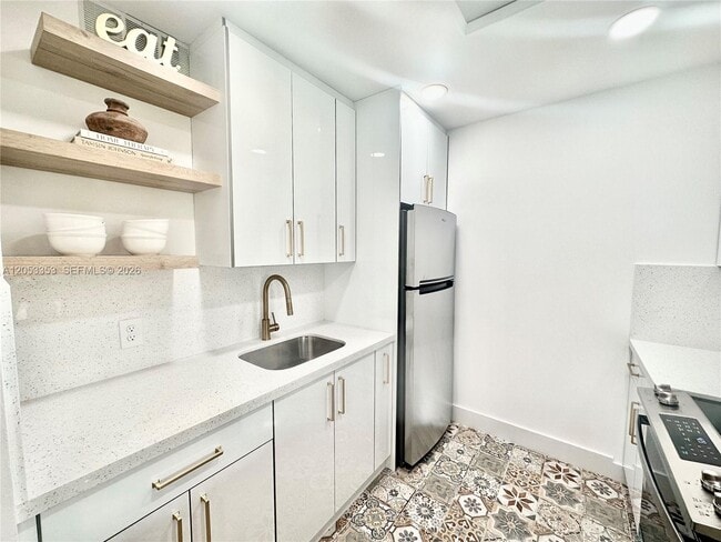 Building Photo - 101 SW 132nd Way Unit 413J