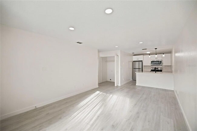 Photo - 5395 SE 30th Pl Unit A