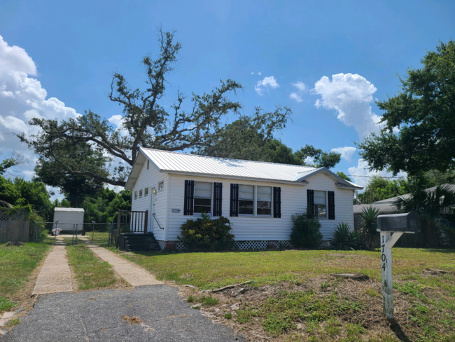 Photo - 1704 Billings Ave House