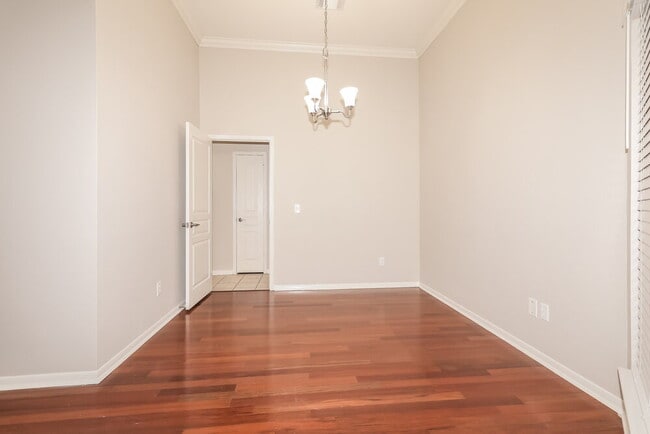 Photo - 19 Rosewater Pl