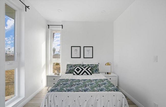 Photo - 837 N Kingsley Dr Unit #837 1/2