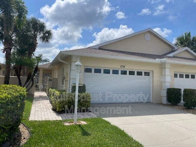 Photo - 1714 Fountain View Cir