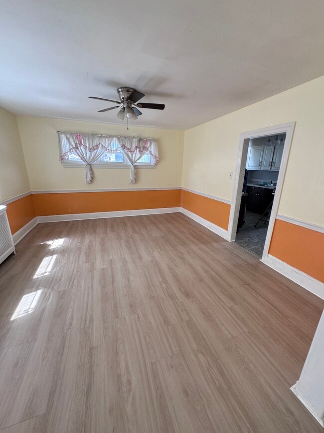 Dining room - 24 Overhill Rd