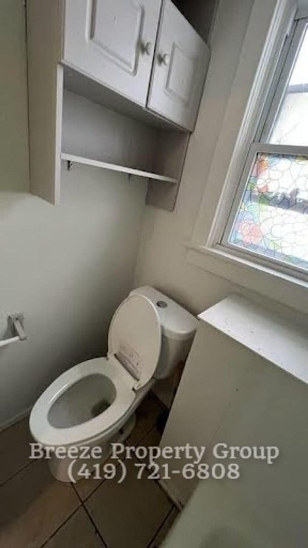 Photo - 2564 Foraker Ave