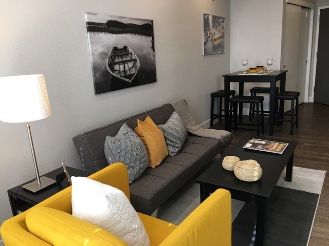 1 dormitorio, 1 baño - 500 pies cuadrados - 2525 Eliot Street Apartments