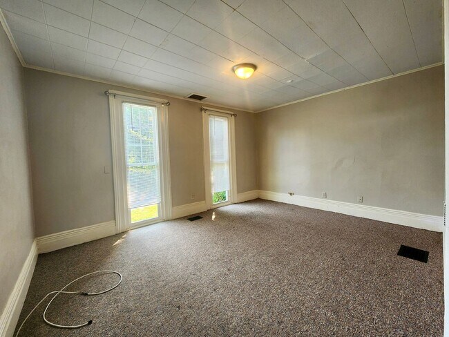 Photo - Single family home | 4bd/2ba Near UofR and...