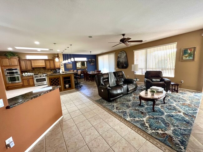 Photo - 15847 W Bridgewood Dr