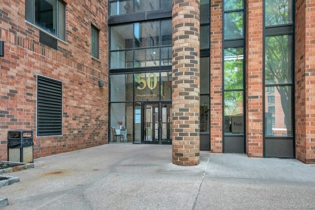 Photo - 50 Columbus Ave Unit 817