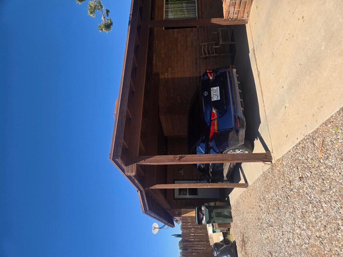 Photo - 583 Hegge Dr