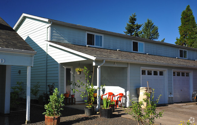 Building Photo - South Corvallis TH1 Rental