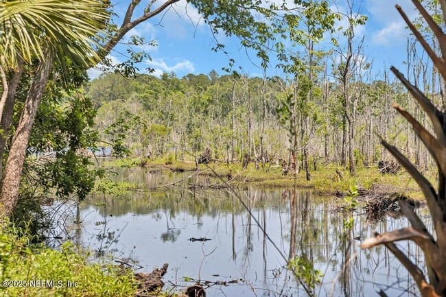 Building Photo - Waterfront 3 BR 2 BA Remodeled Rental Home