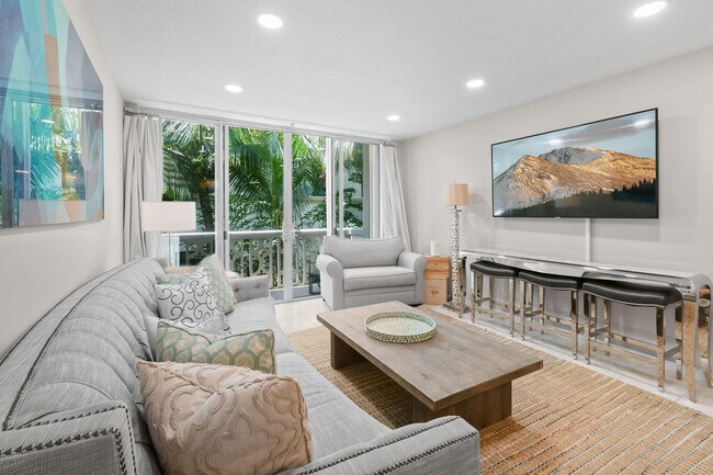 Photo - 227 Brazilian Ave Unidad 2h