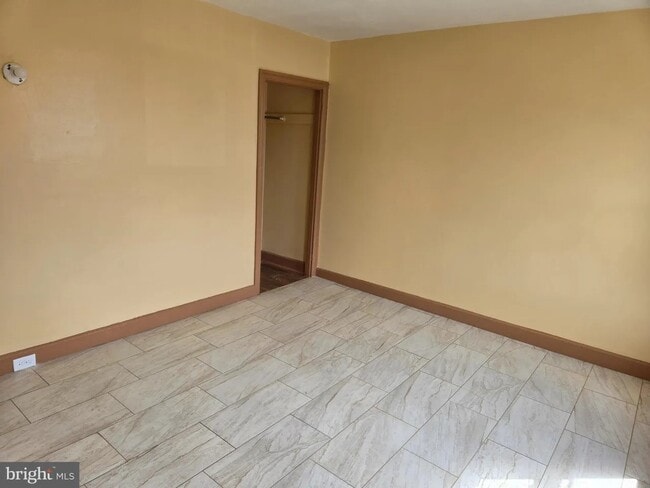 Photo - 504 Walnut St