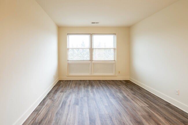 Charlesgate Apartments