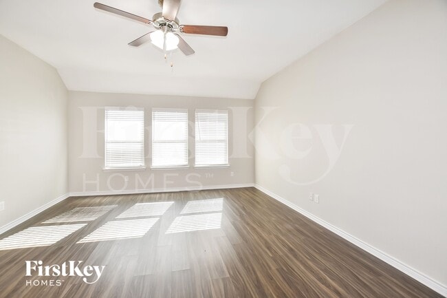 Photo - 808 Fredericktown Rd