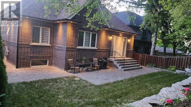 Photo - 51 Kirk Bradden Rd E