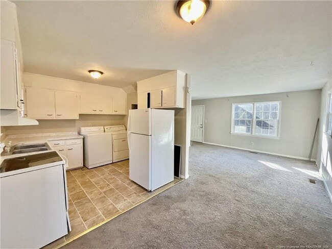 Photo - 830 Pilot Ave