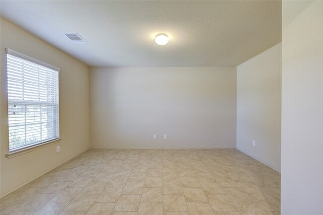 Building Photo - 23614 Eldarica Pine Ct