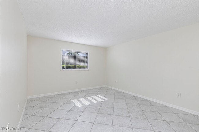 Building Photo - 9395 Pennsylvania Ave Unit 24 Rental