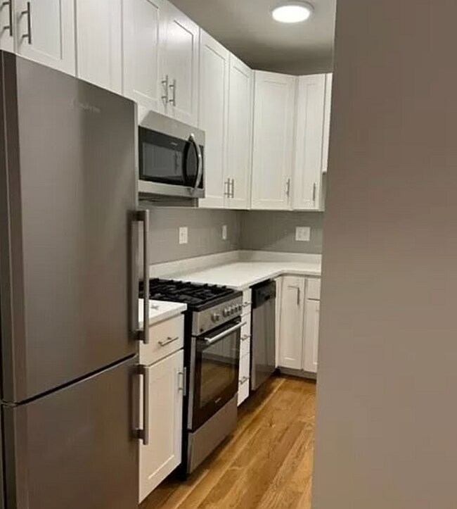 Photo - 21 Symphony Rd Unit 26