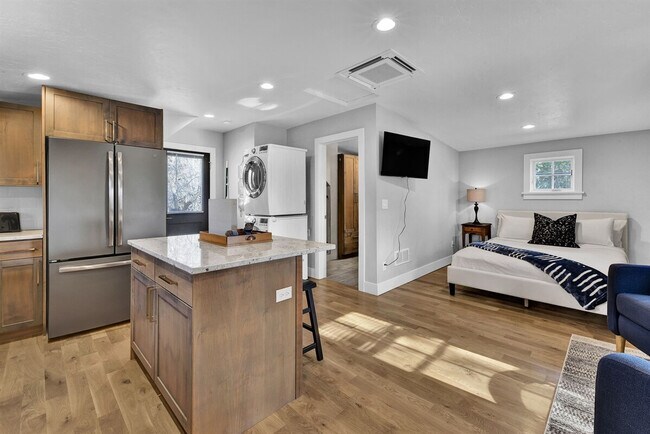 Photo - 902 N 21st St Unit SI ID1547117P
