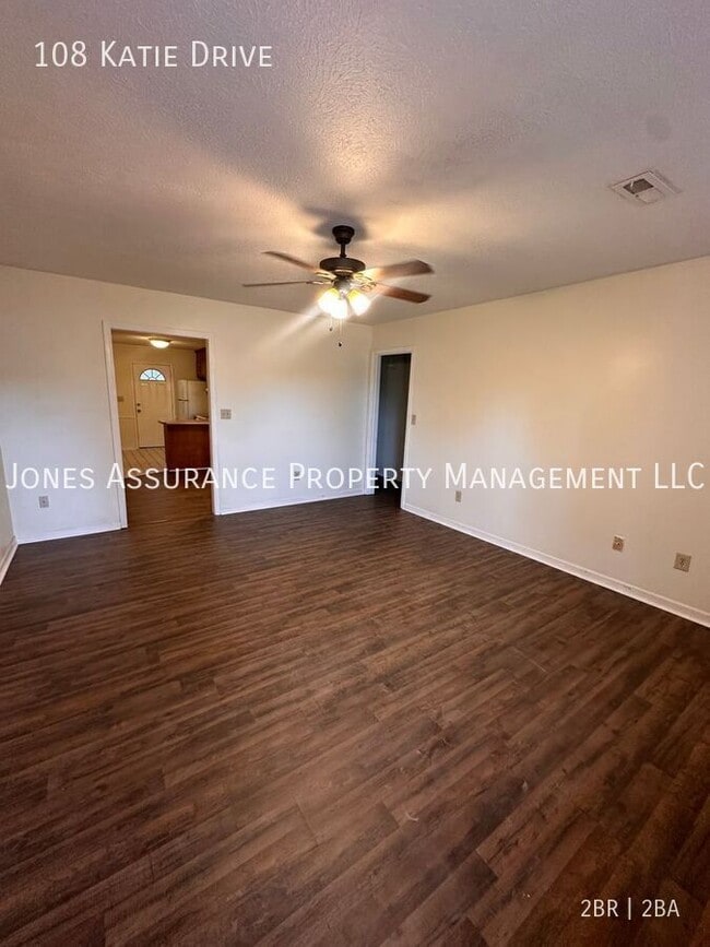 Photo - 108 Katie Dr