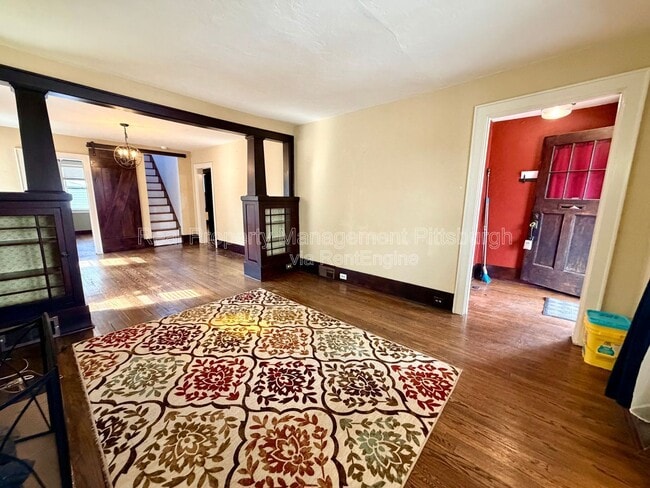 Photo - 1818 Kleber St