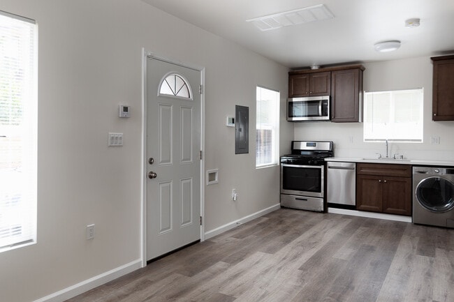 Photo - 1192 Exposition Blvd Unit 1194.5