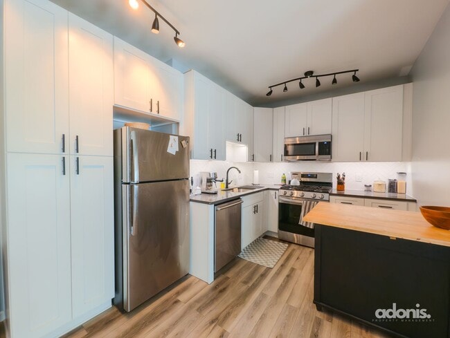 Photo - Modern, Light-Filled Junior 1BR in Prime D...