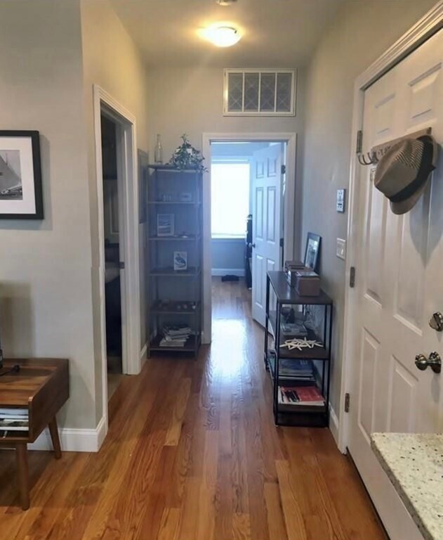 Photo - 100 Old Harbor St Unidad 2