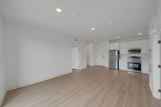 Photo - The Windsor - Windsor Heights