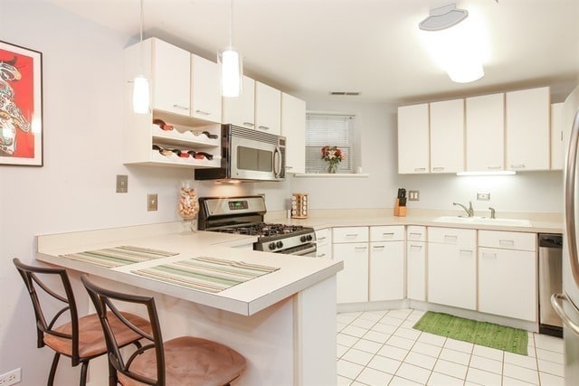 Photo - 2839 N Burling St Unit G