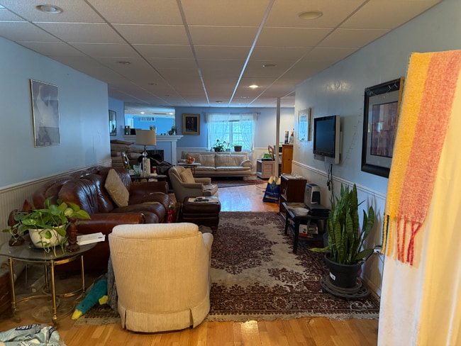 Building Photo - 3133 Exeter Dr