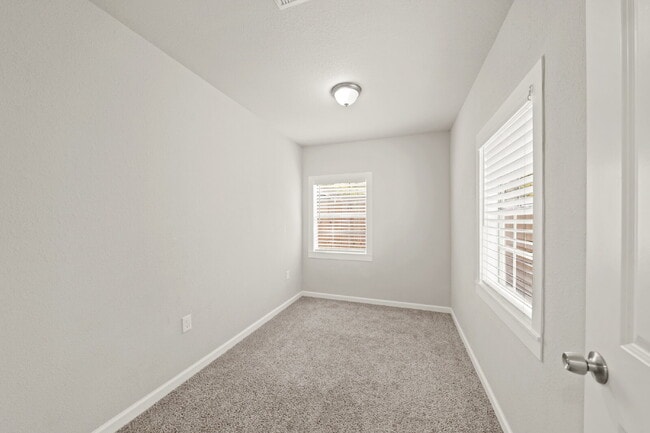 Photo - "Charming 3-Bedroom FULLY RENOVATED Home o...