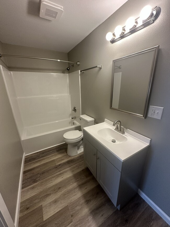 Photo - 645 Hambley Blvd Unit 2